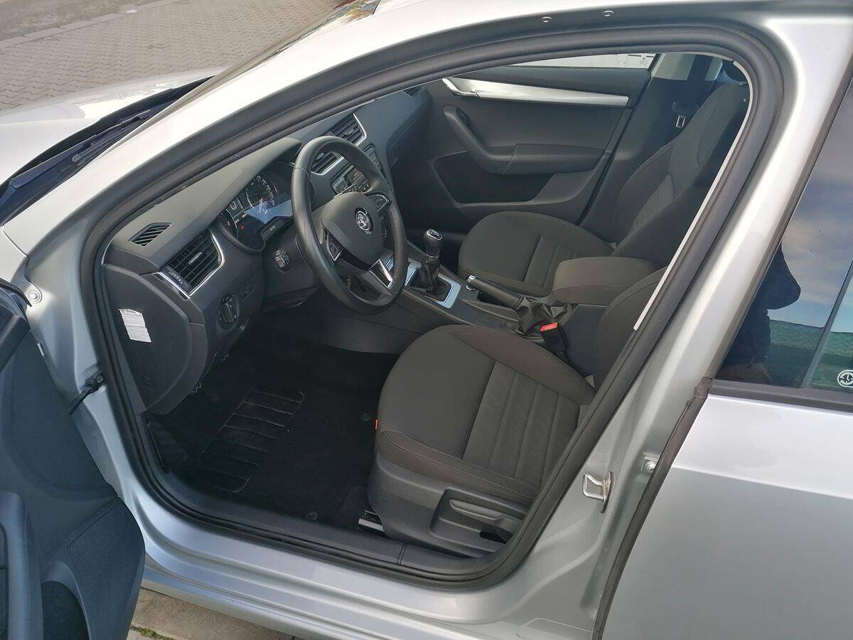 product-gallery-image