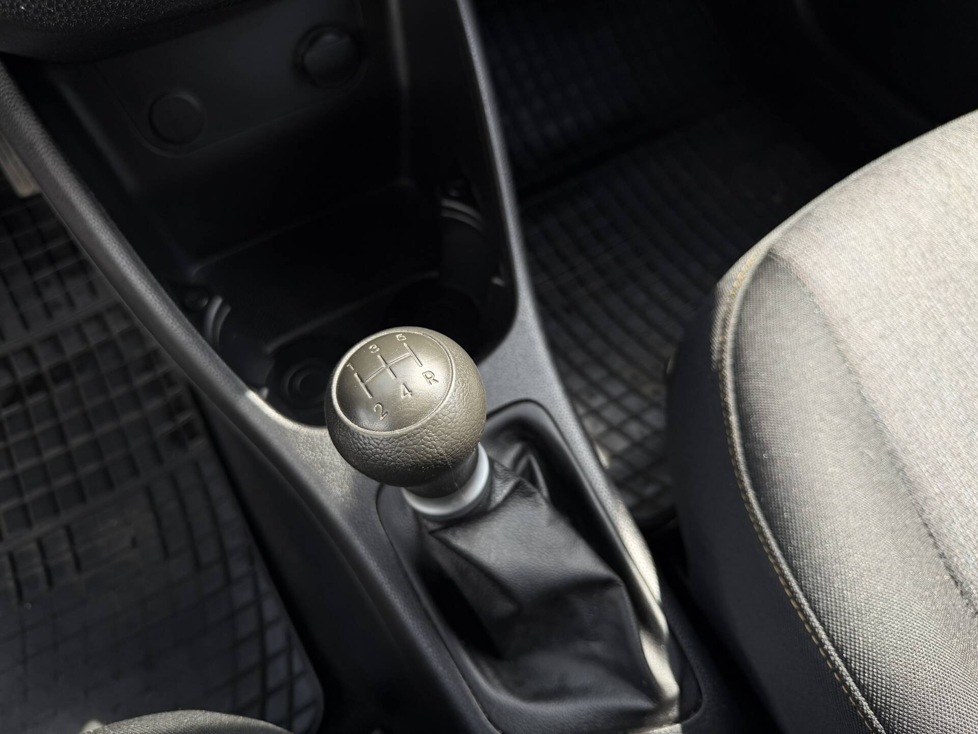 product-gallery-image
