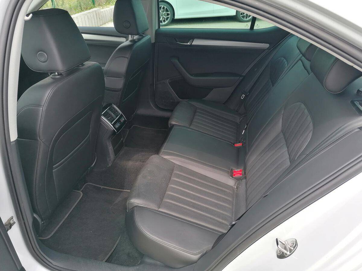 product-gallery-image