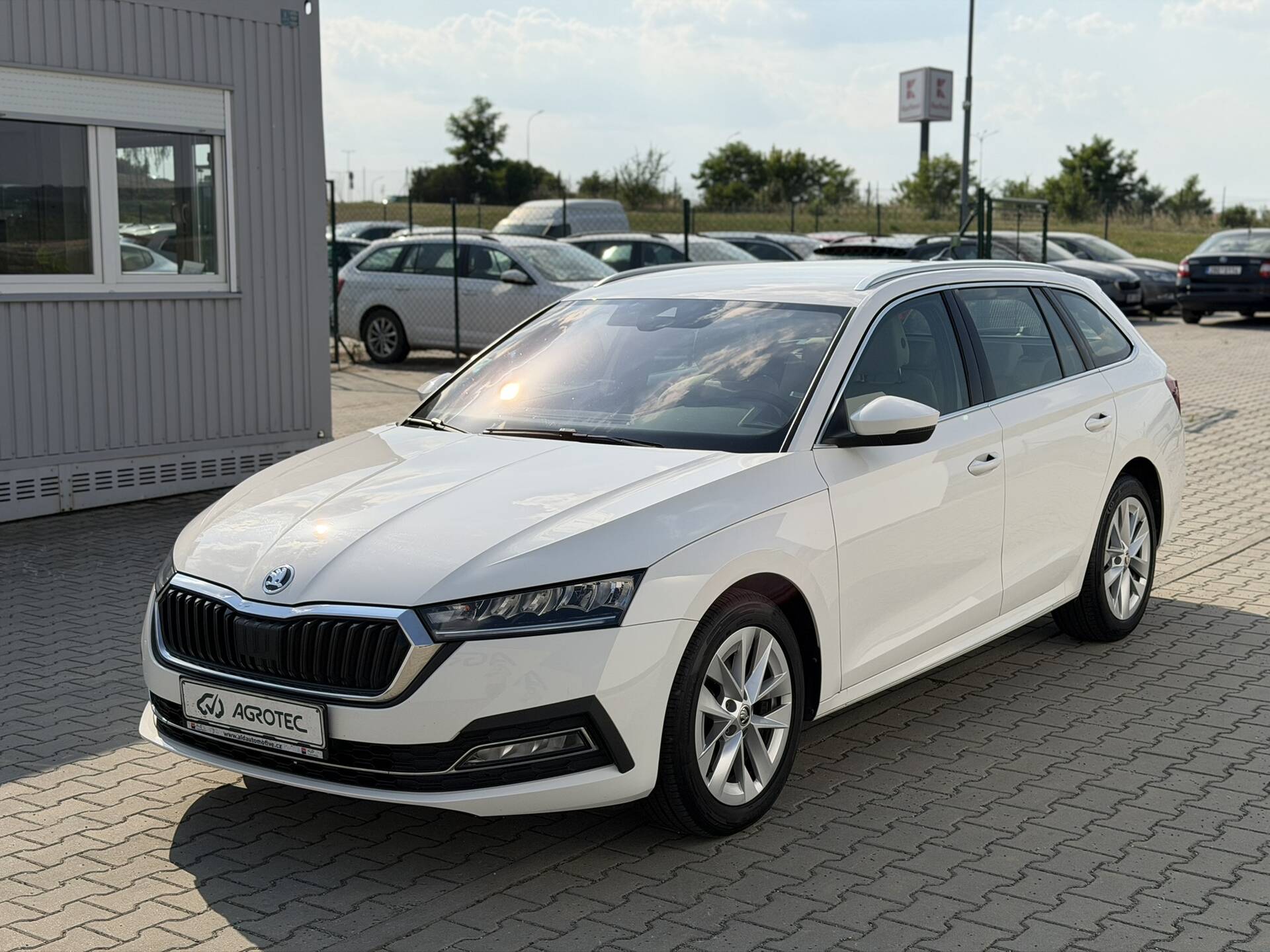 Skoda Octavia 2.0 TDI 85 kW Style Combi