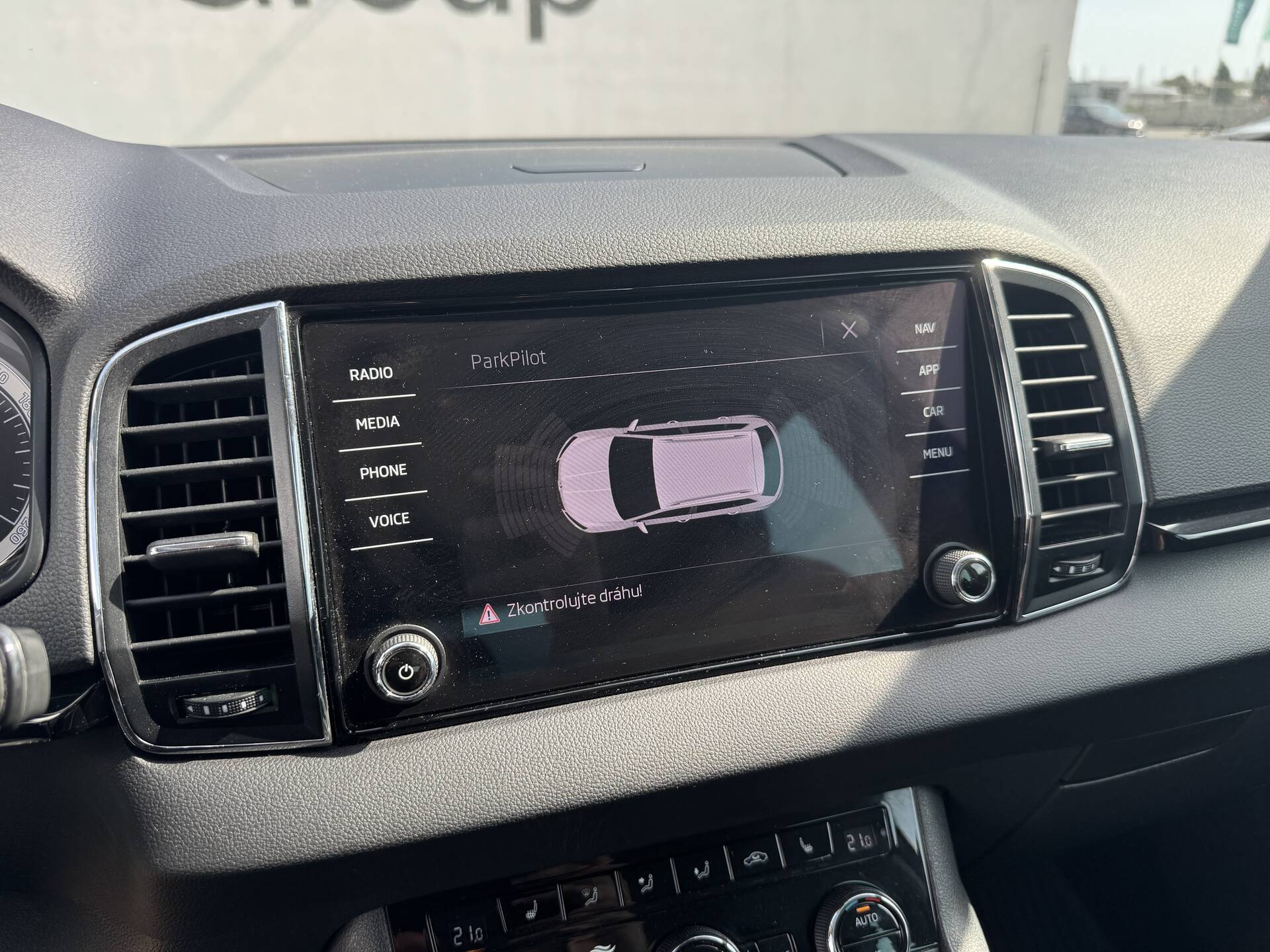 product-gallery-image