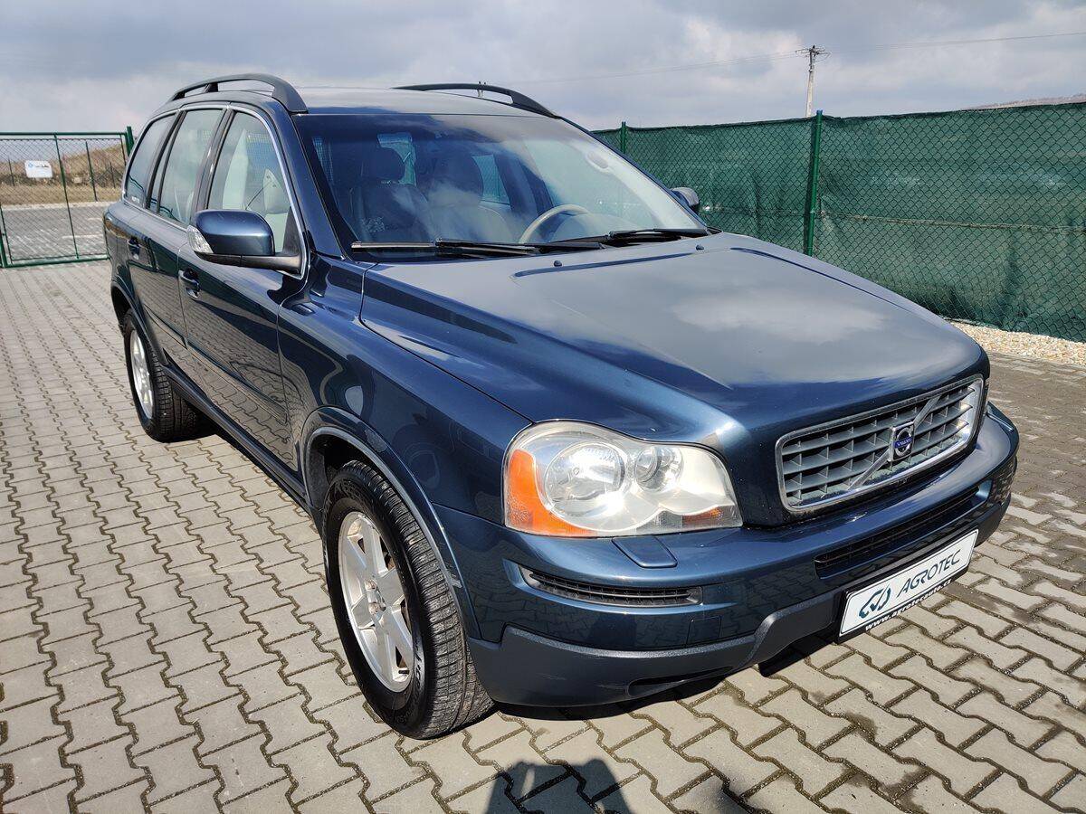 Volvo XC90 2.4 D5 136 kW Momentum