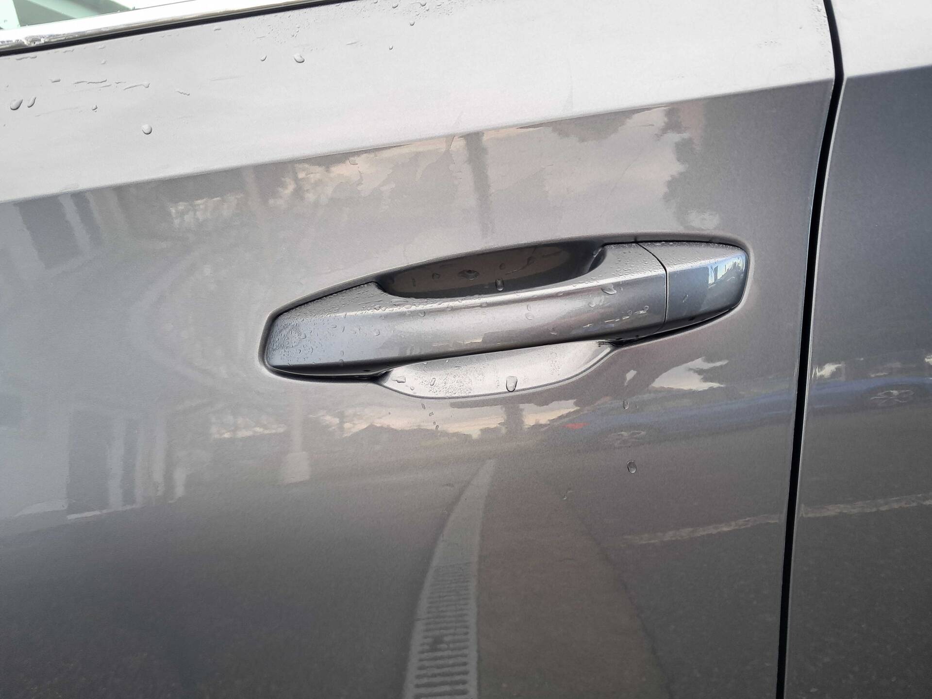 product-gallery-image