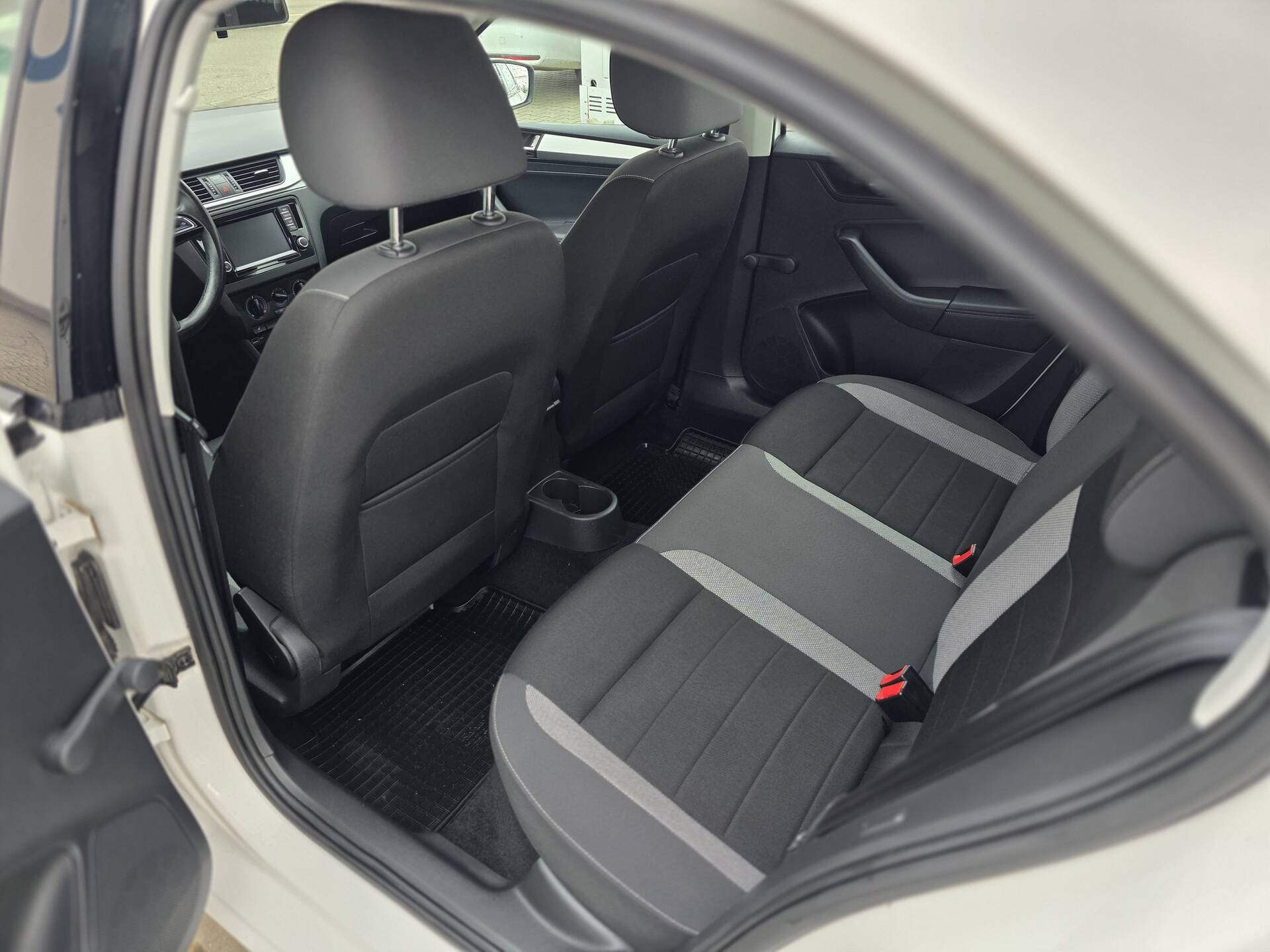 product-gallery-image