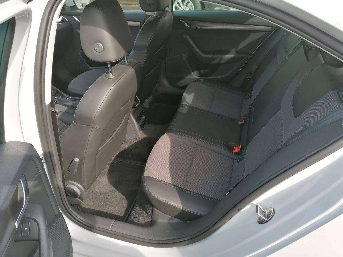 product-gallery-image