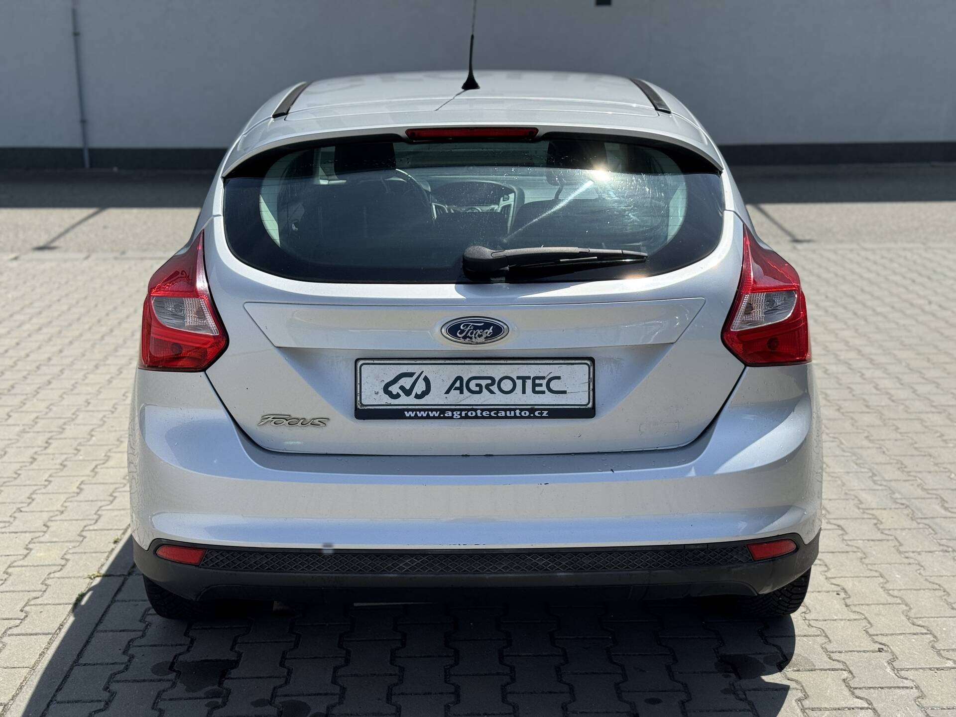 product-gallery-image