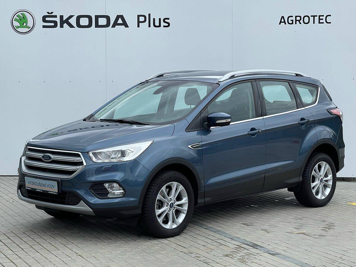 Ford Kuga 2.0 TDCi 110kW AWD Titanium