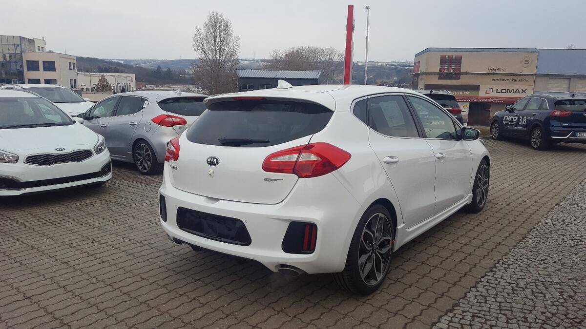 Kia Cee'd 1.6 T-GDI 150 kW 
