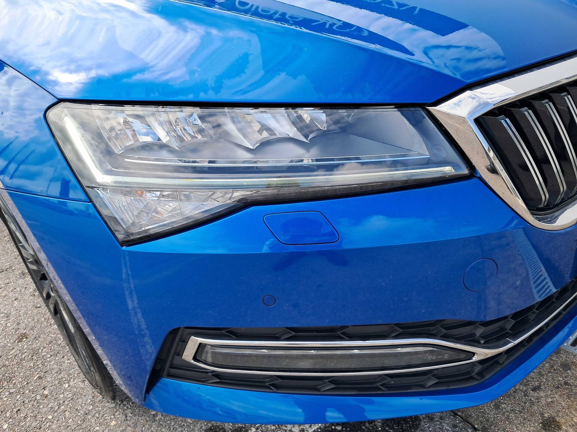 product-gallery-image