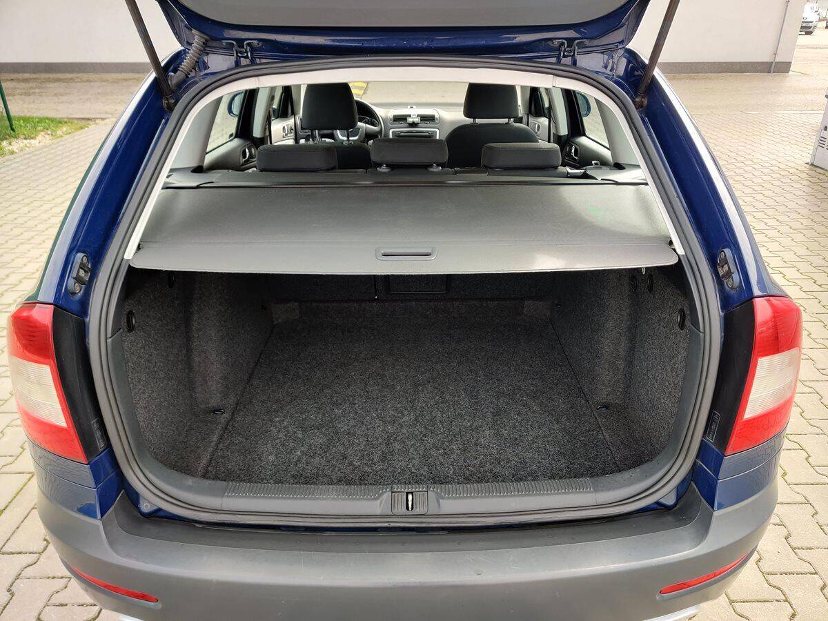 product-gallery-image