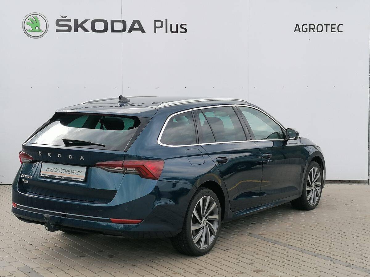 Škoda Octavia 2.0 TDI 110kW DSG Style Combi