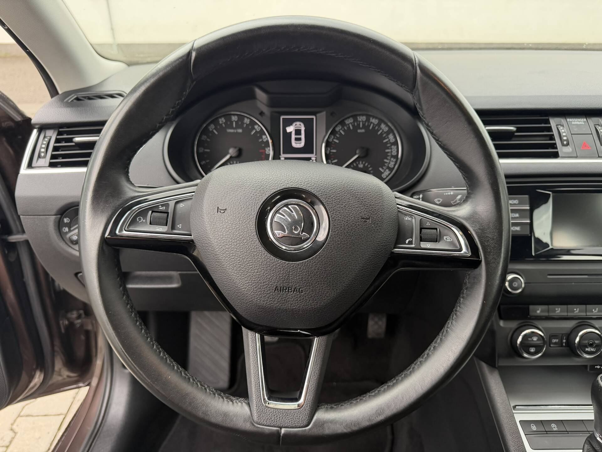 product-gallery-image