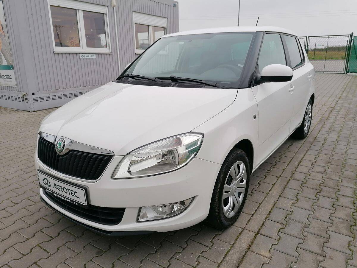Škoda Fabia 1.2HTP 12V 51kW Ambition Magic