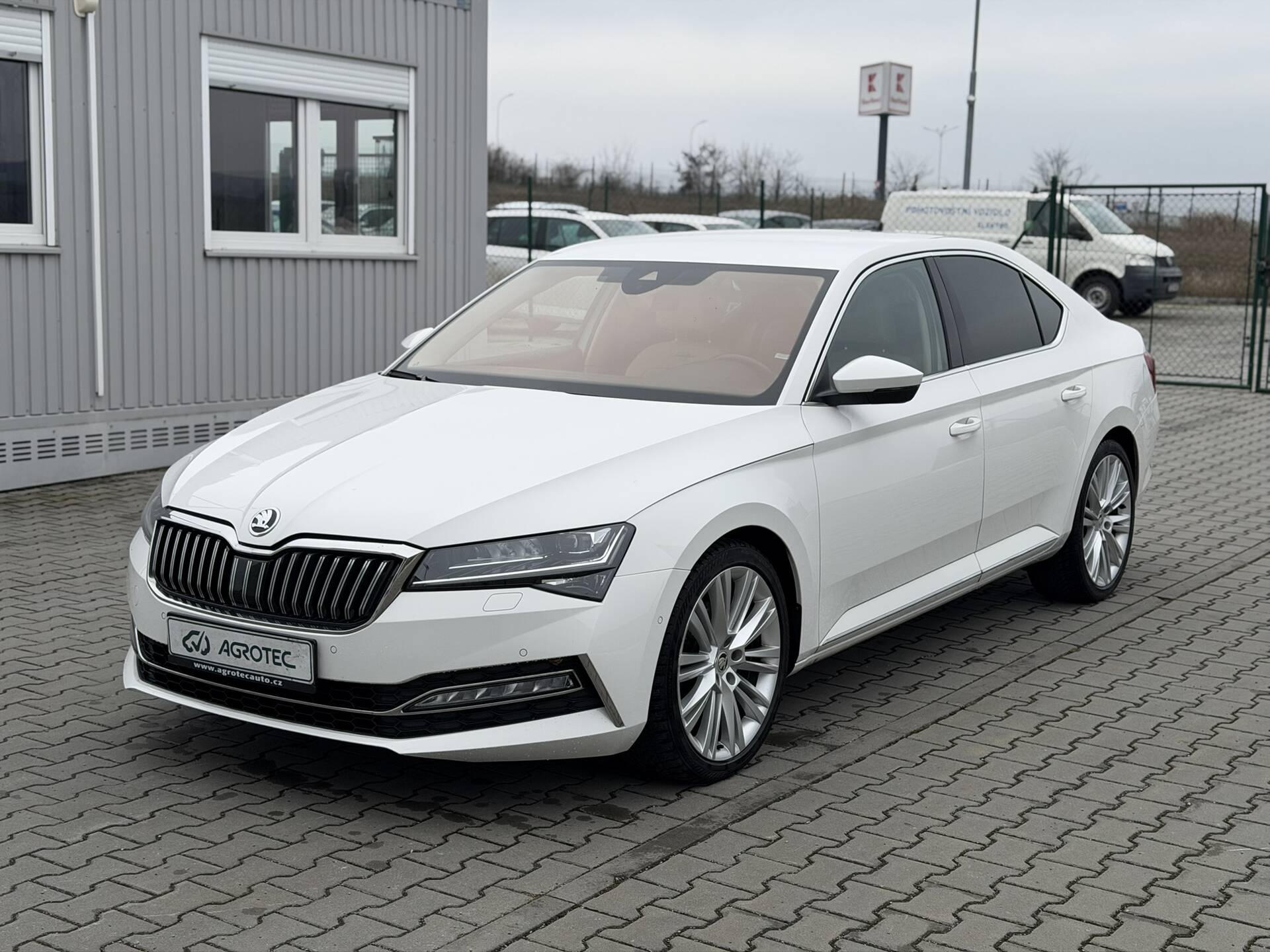 Skoda Superb 2.0 TDI 140kW L&K DSG