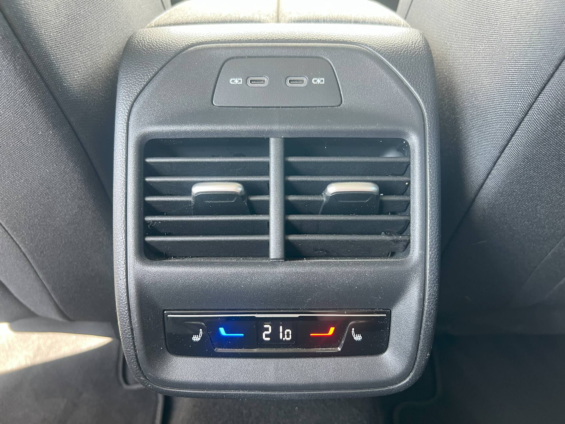 product-gallery-image