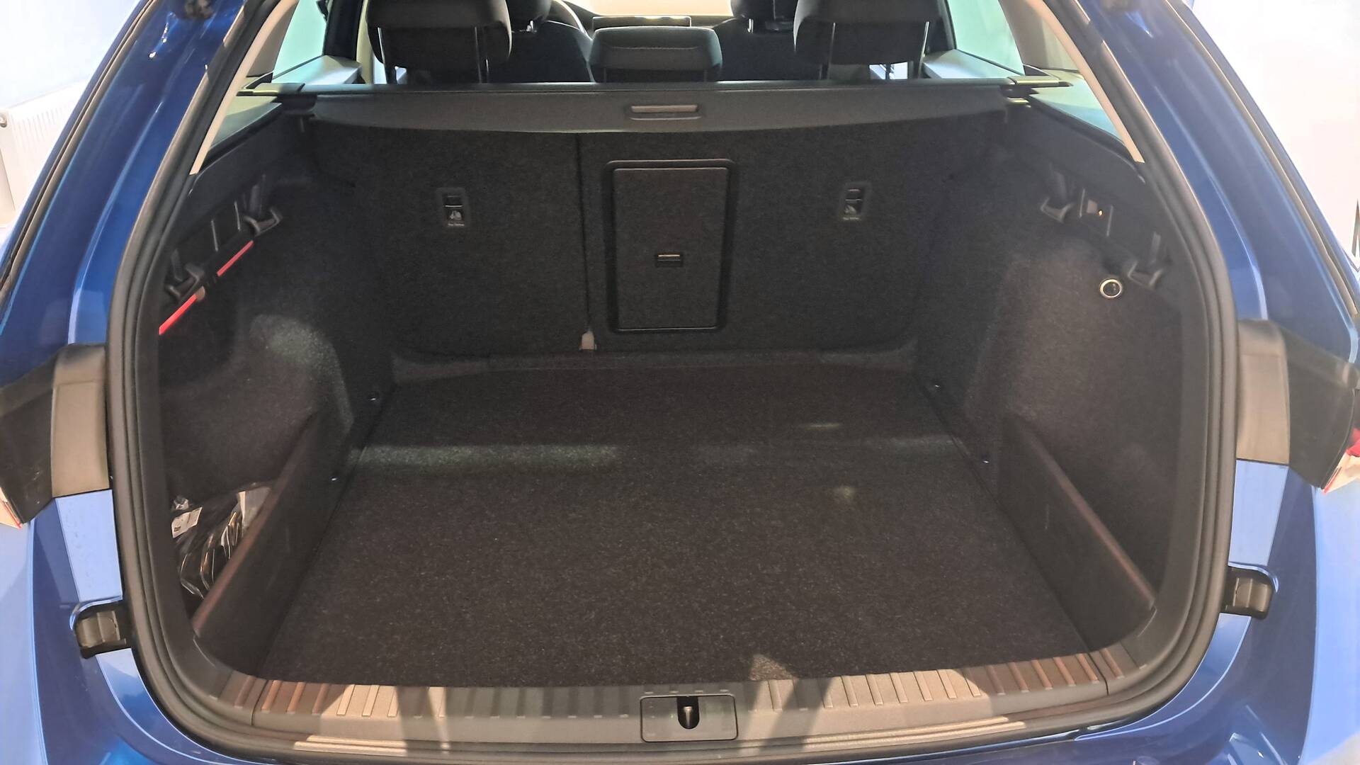 product-gallery-image