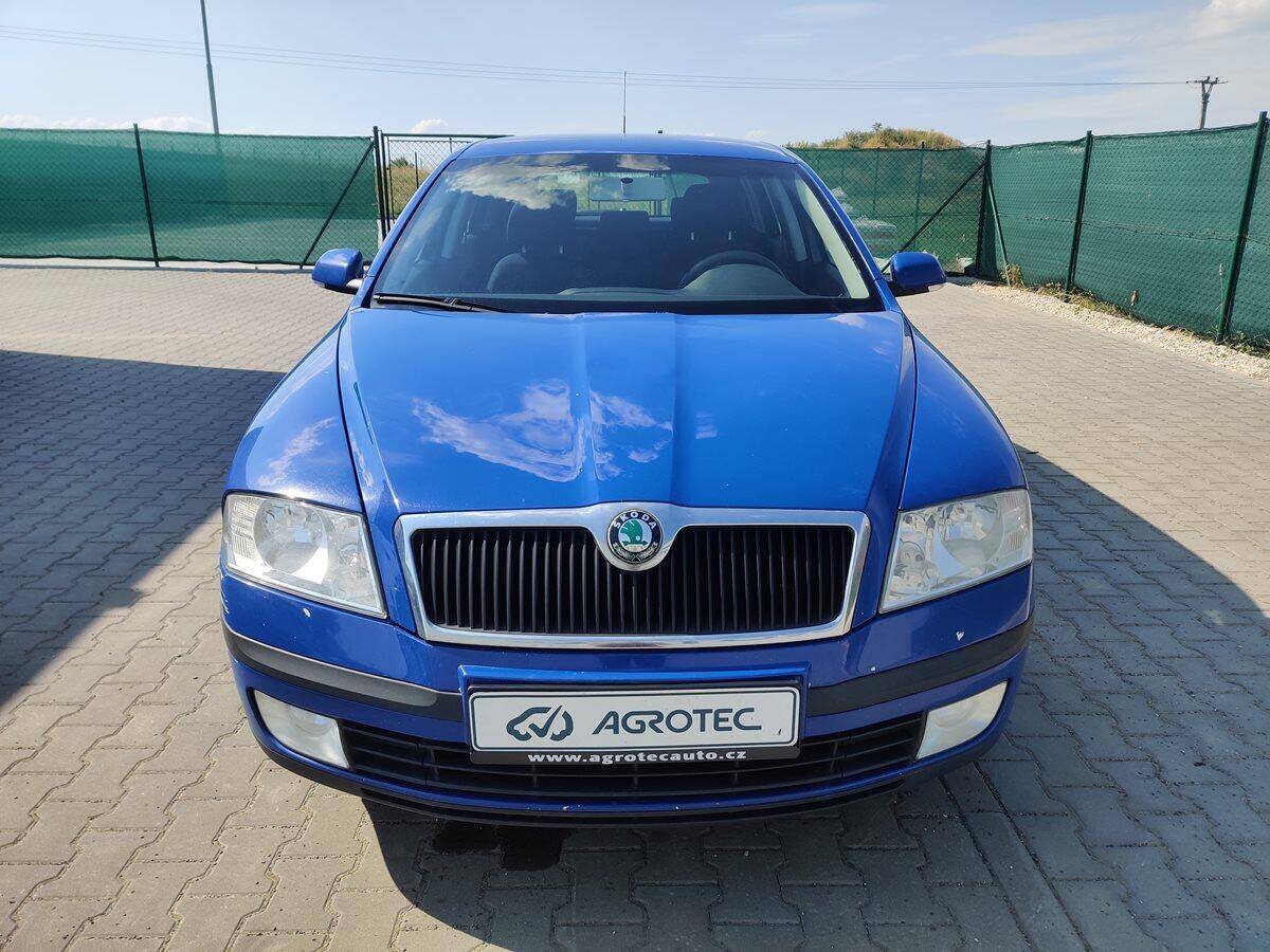 Škoda Octavia 1.8 TSI 118 kW Ambiente Combi