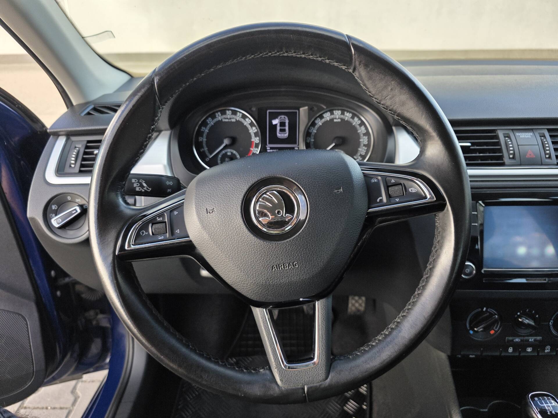 product-gallery-image