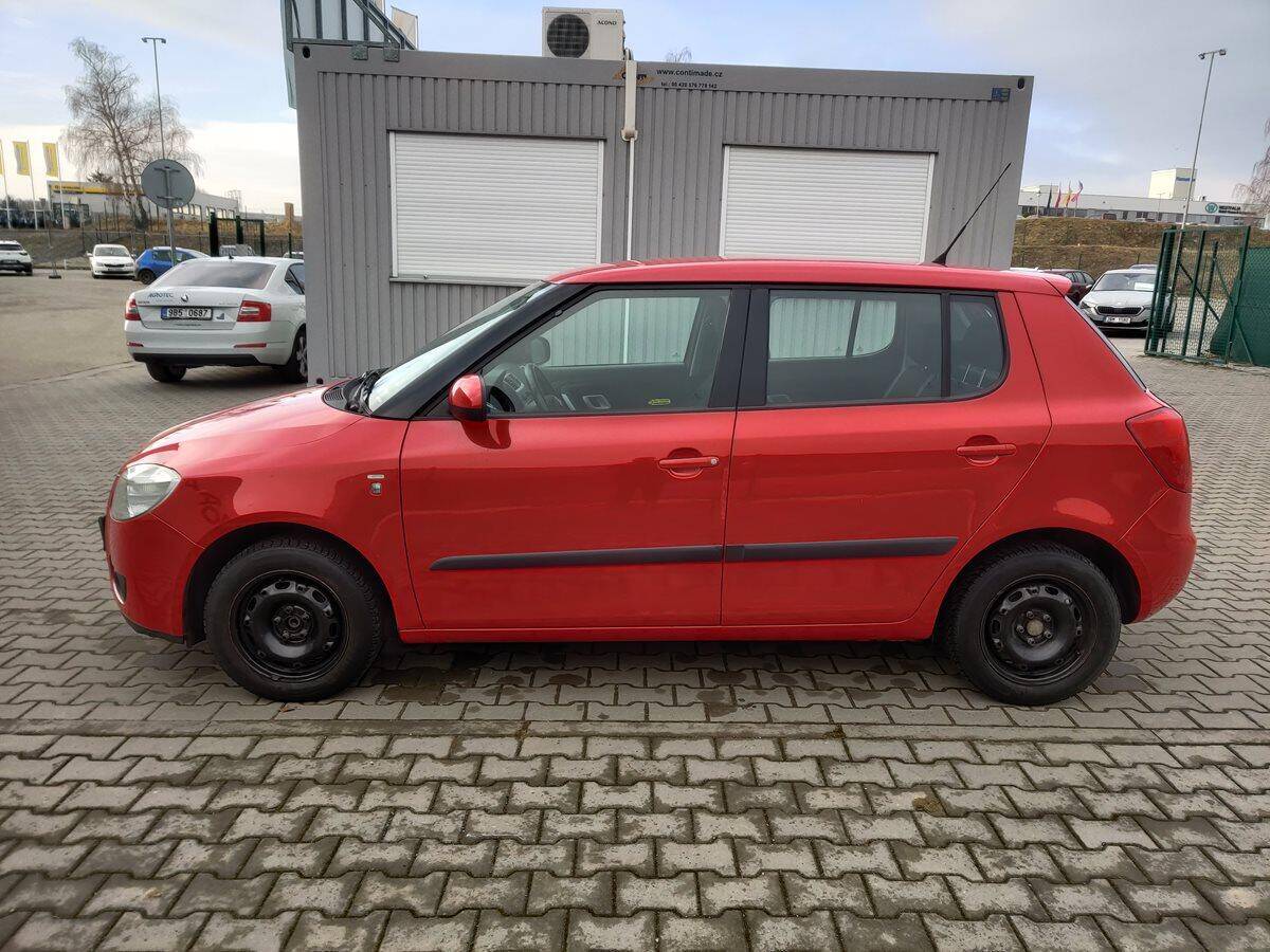 Škoda Fabia 1.2 HTP 51 KW Elegance