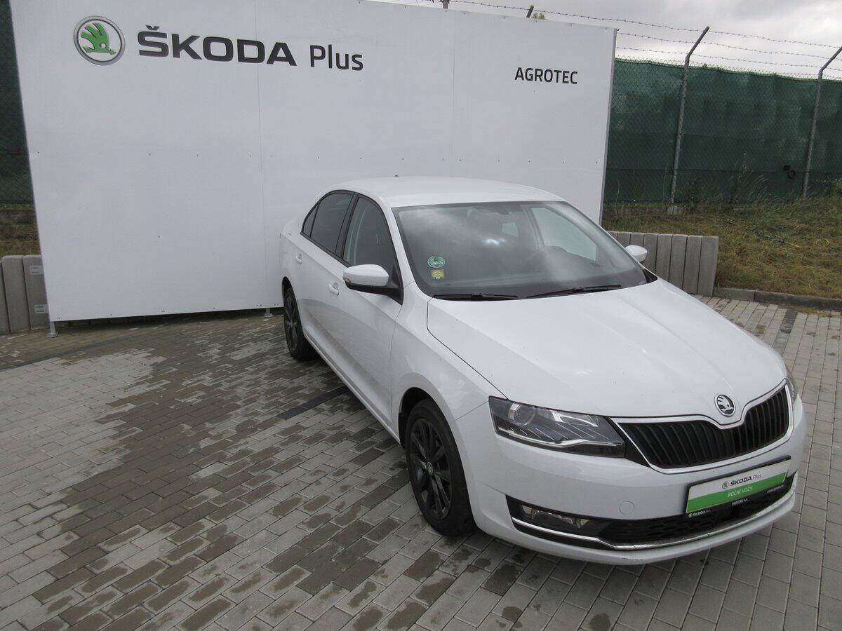 Škoda Rapid