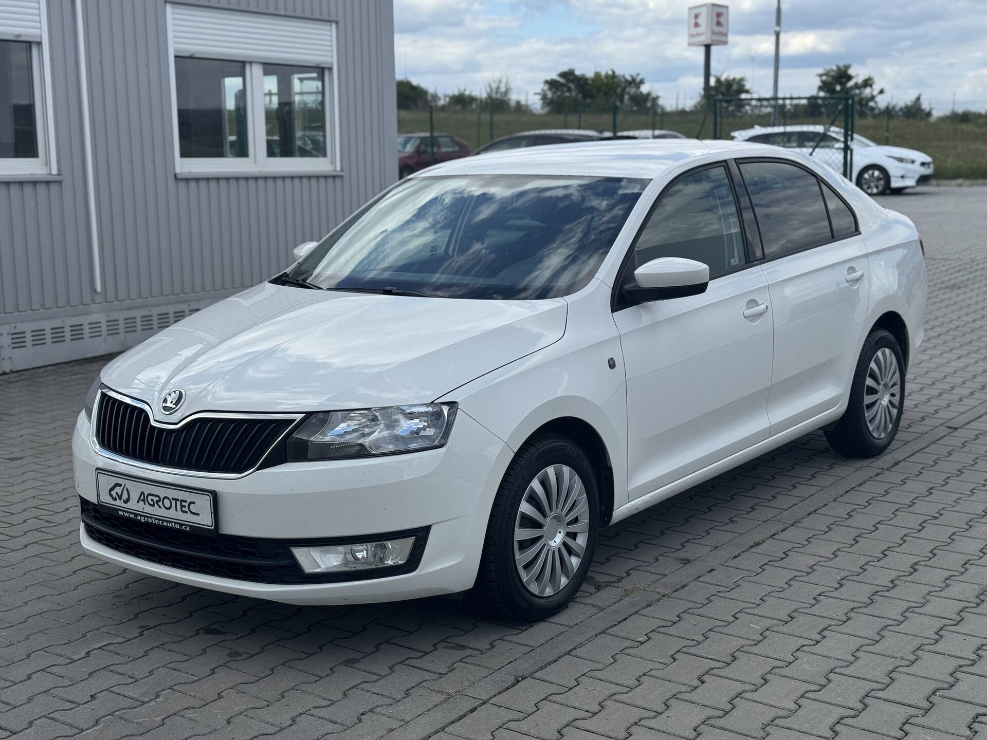 Skoda Rapid 1.6 TDI 77kW Ambition
