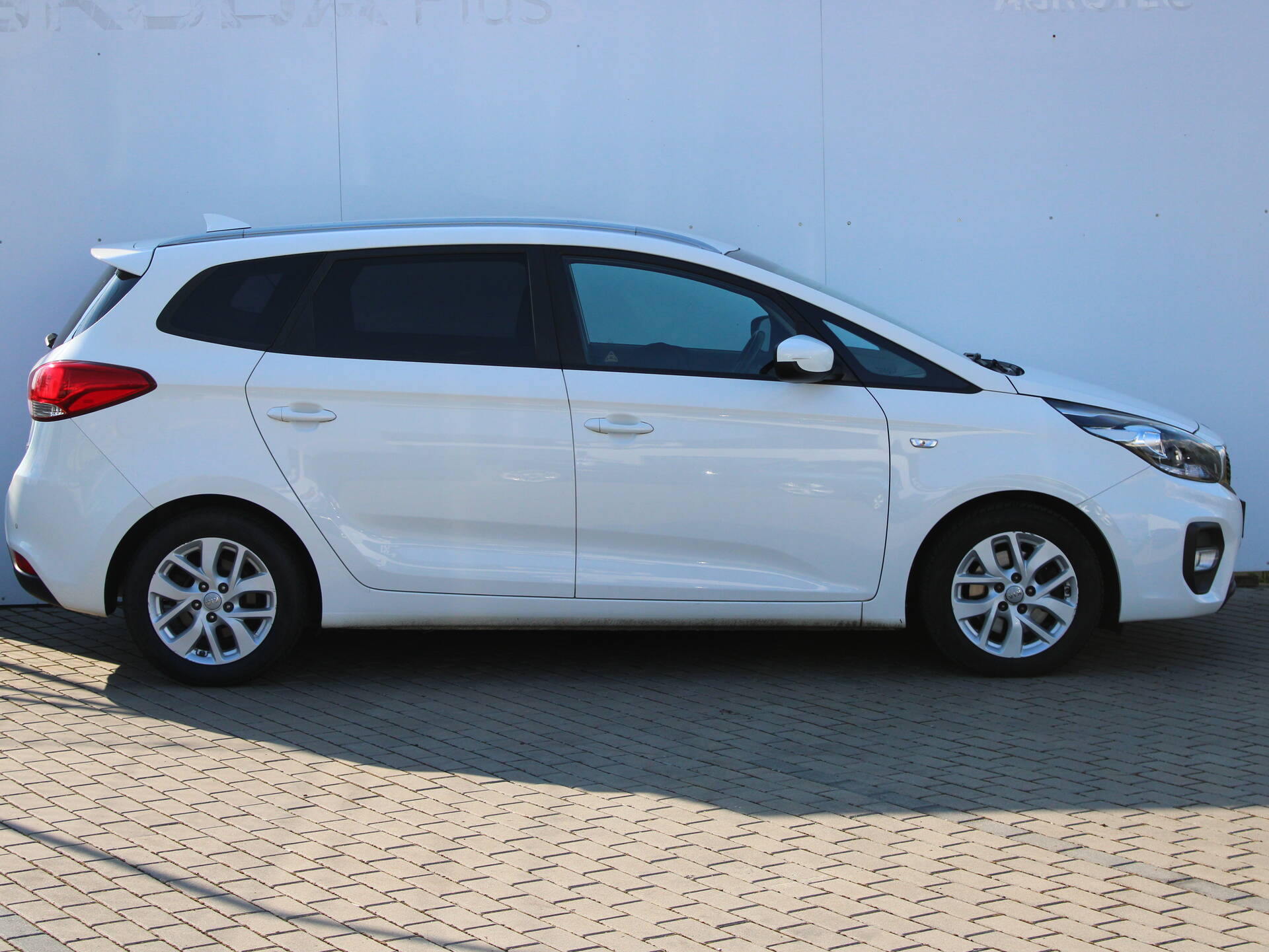 product-gallery-image