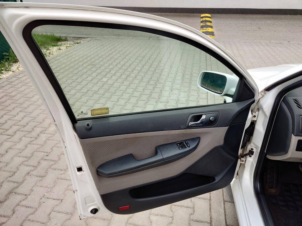 product-gallery-image