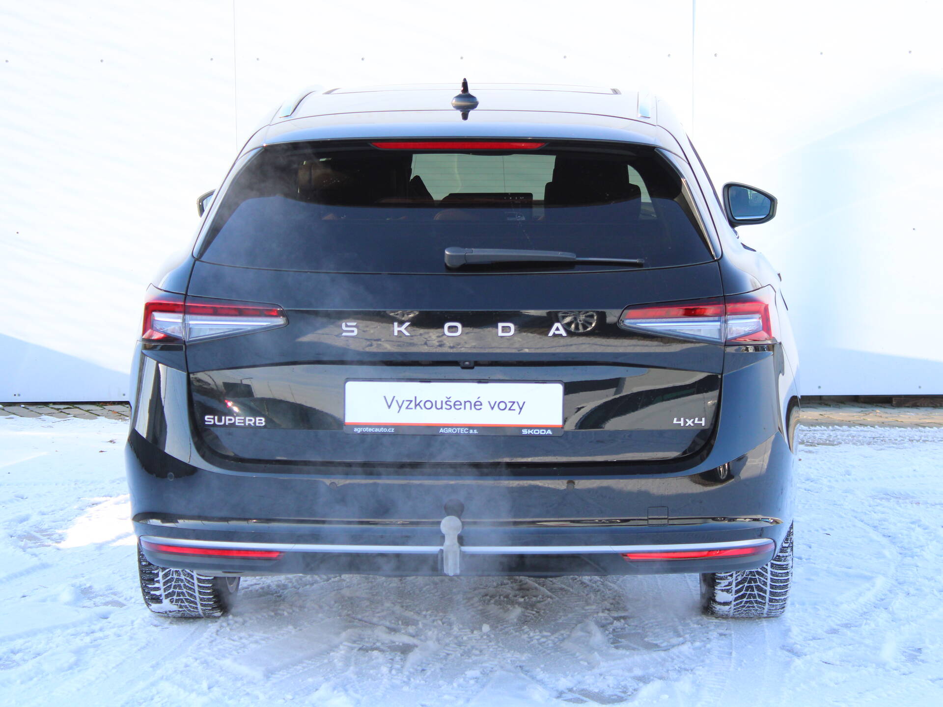 product-gallery-image