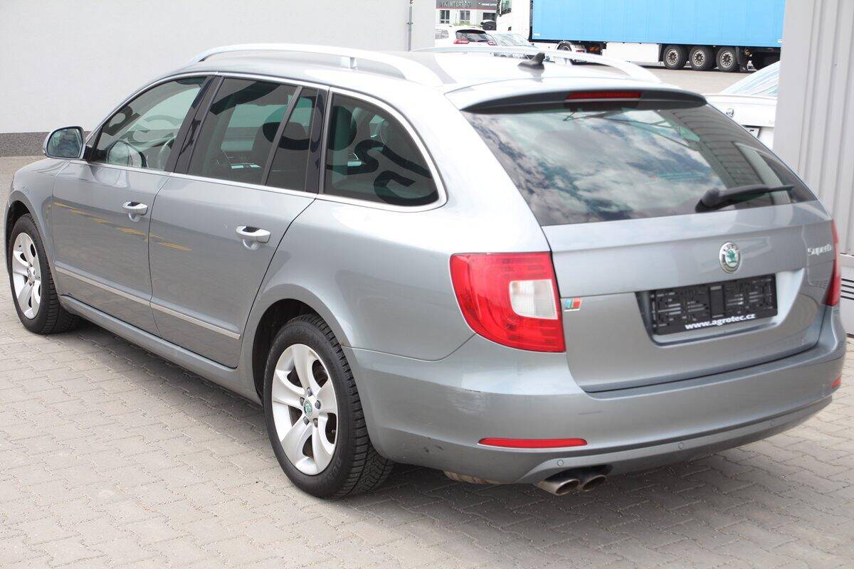 Škoda Superb