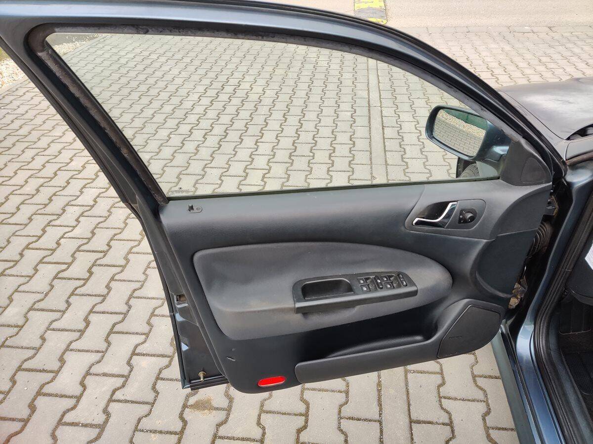 product-gallery-image