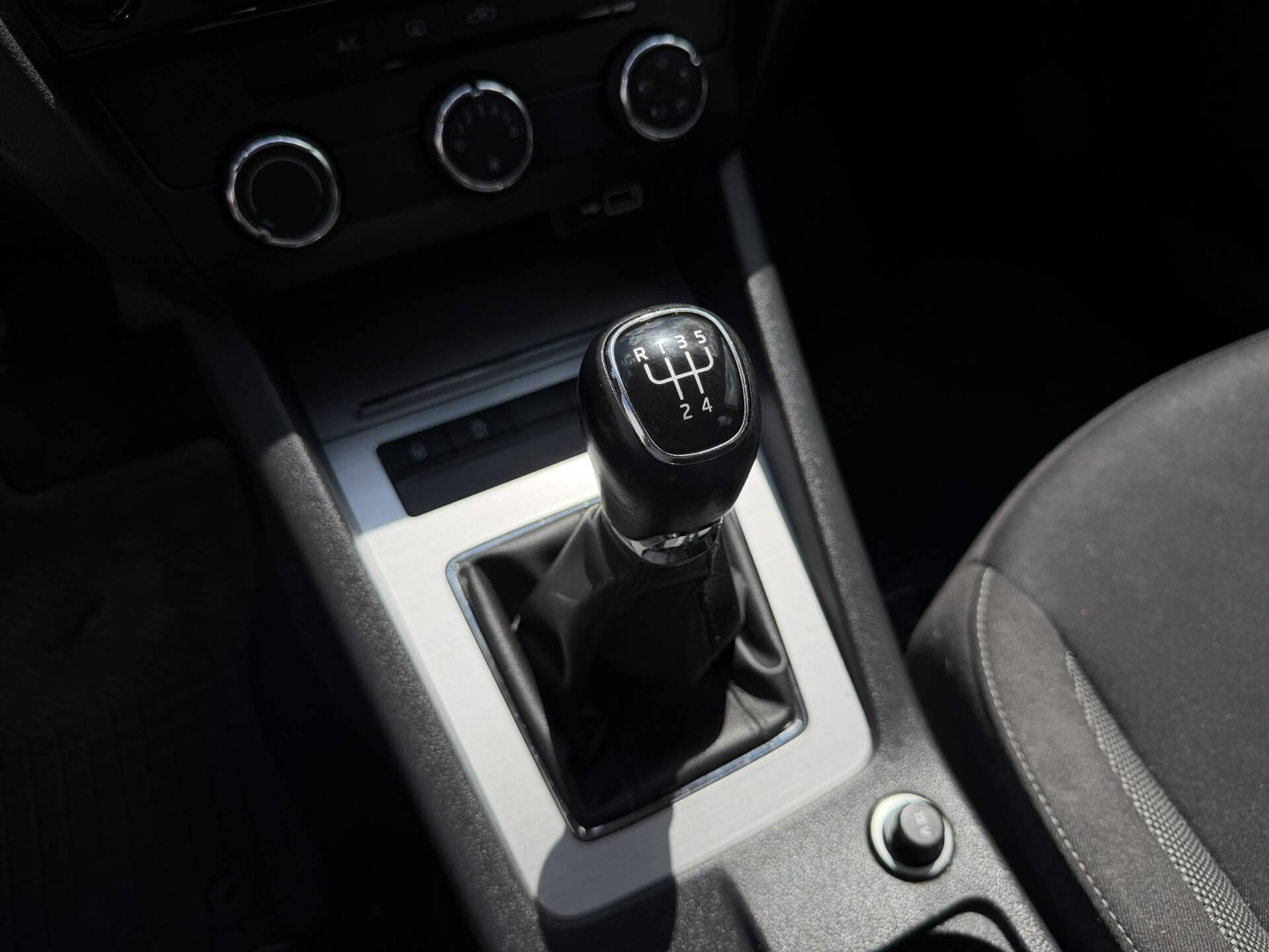 product-gallery-image