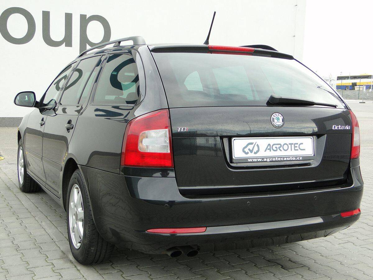 Škoda Octavia 2.0 TDI 103kW DSG ELEGANCE