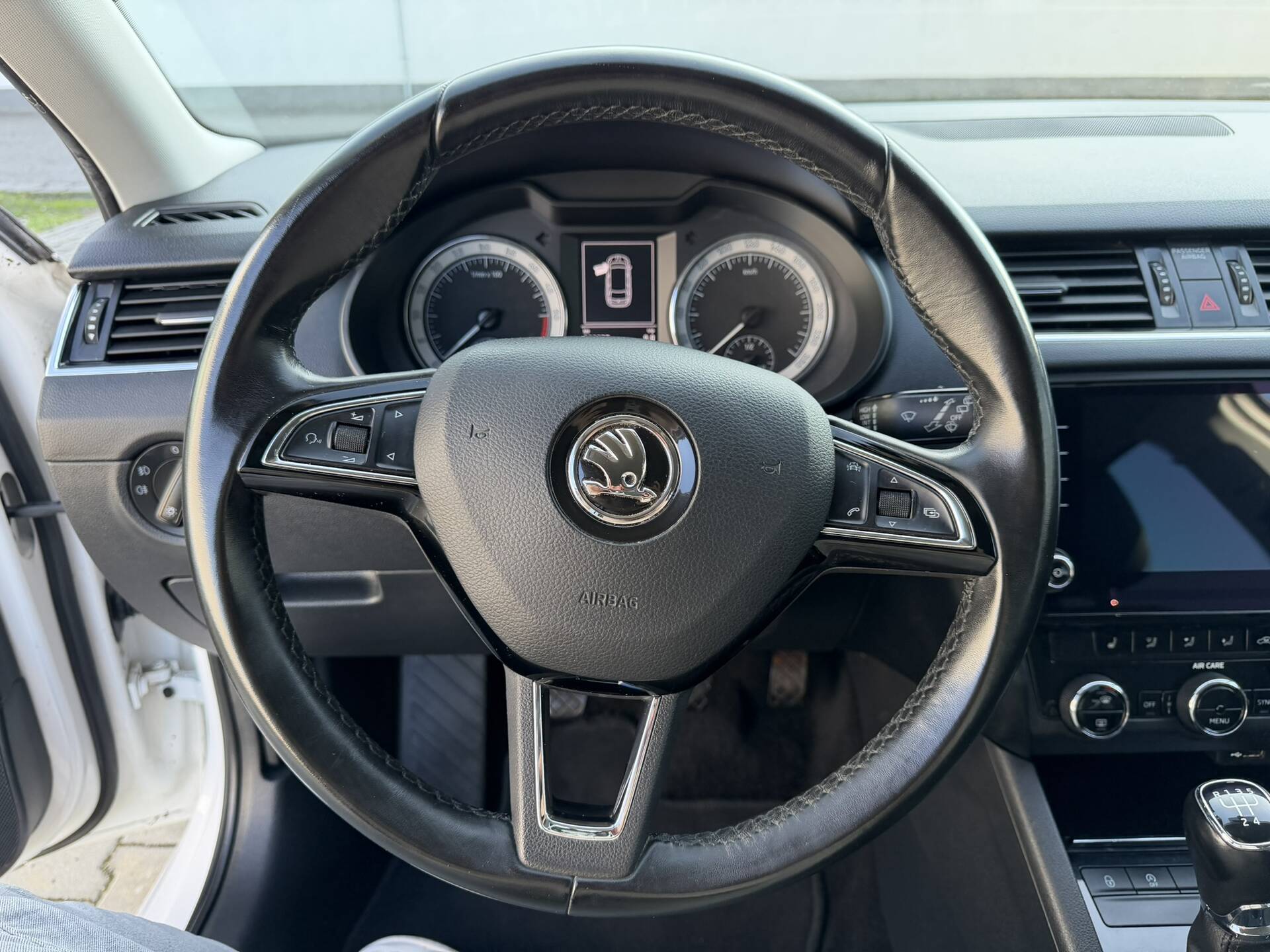 product-gallery-image