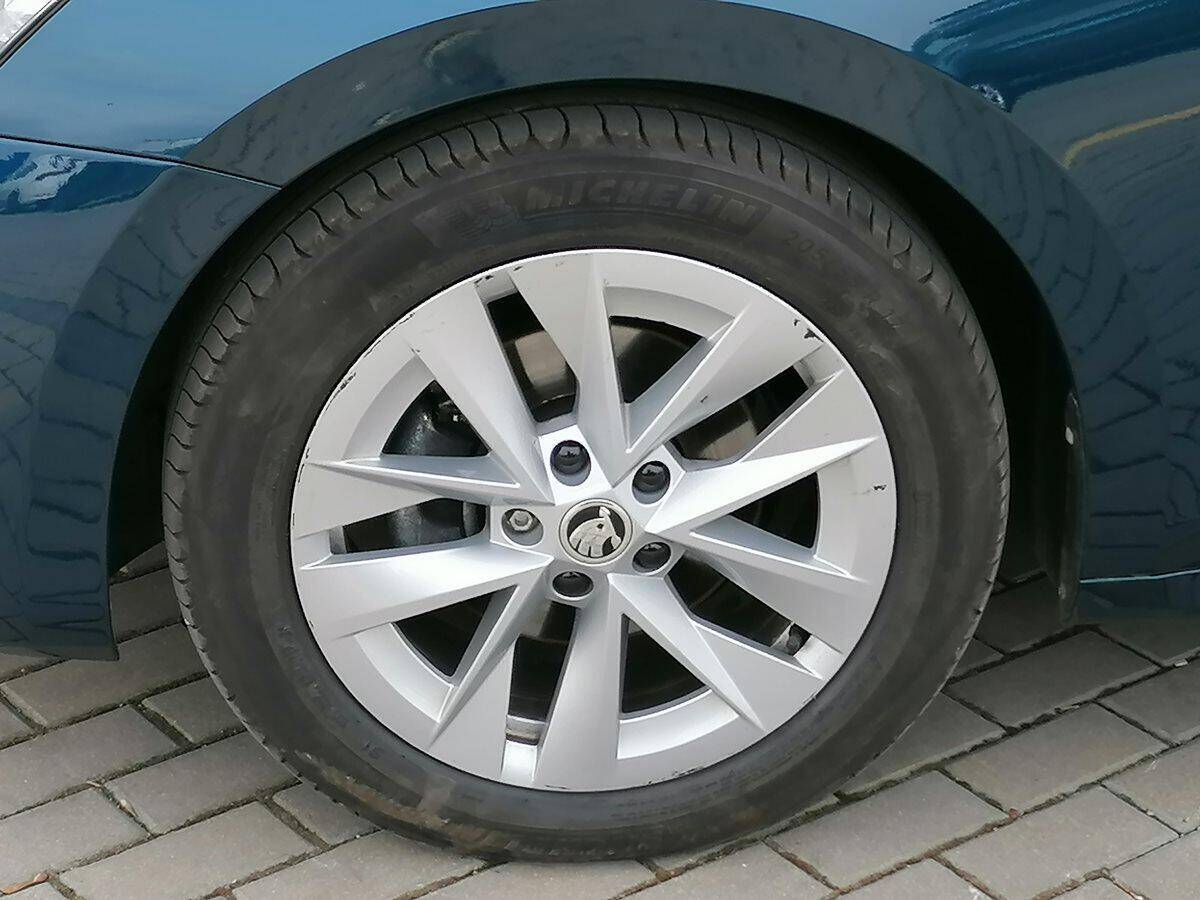 product-gallery-image