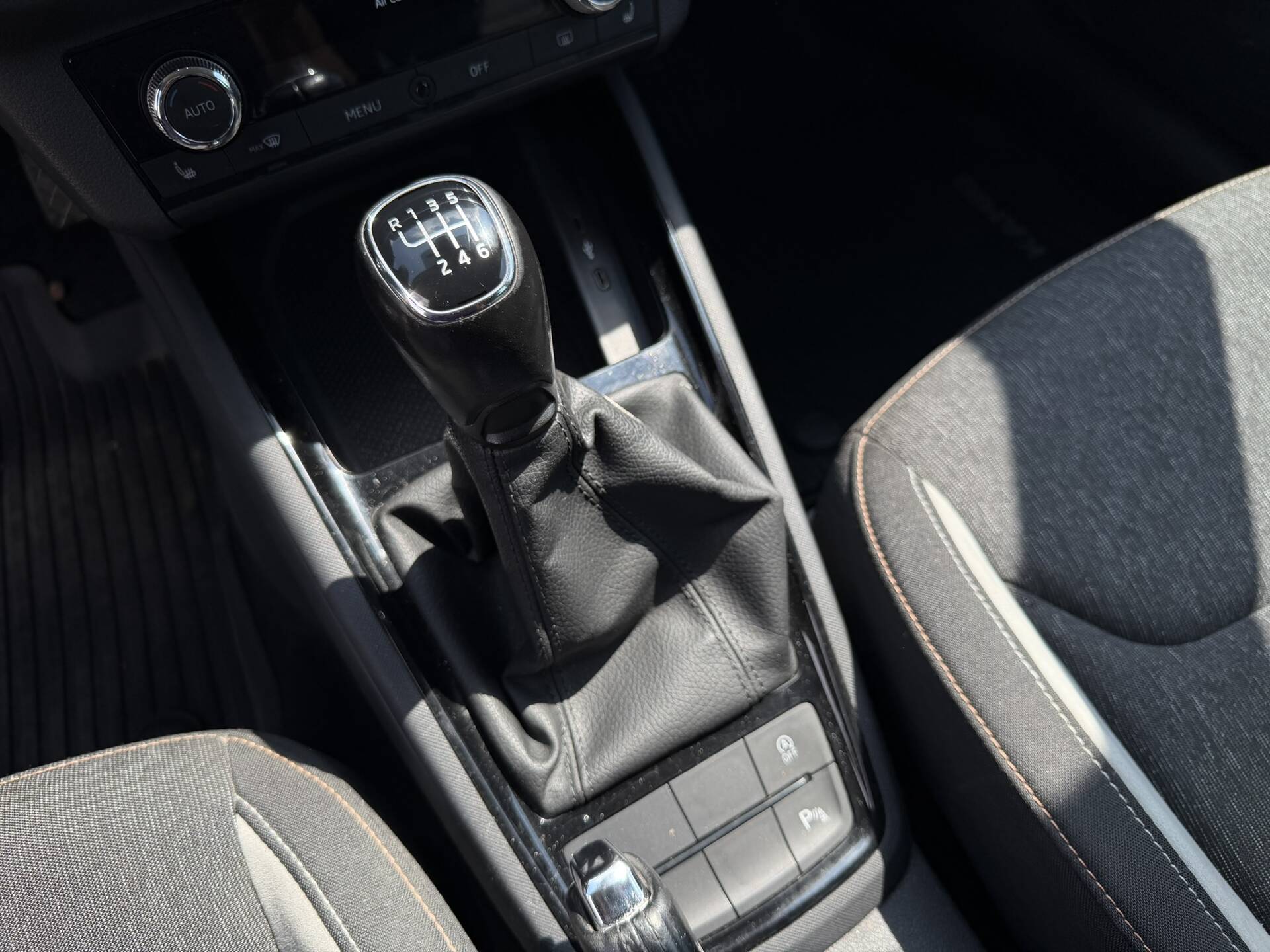 product-gallery-image