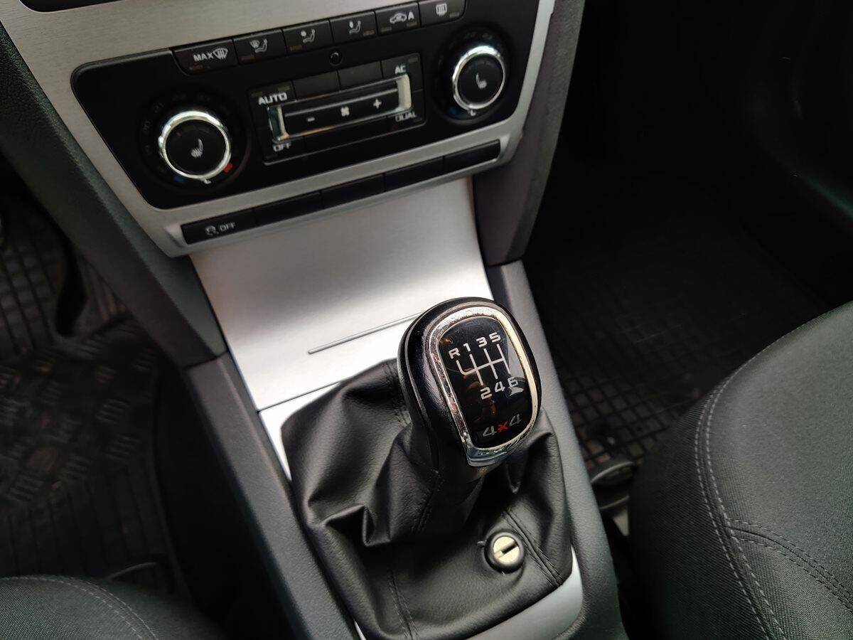 product-gallery-image