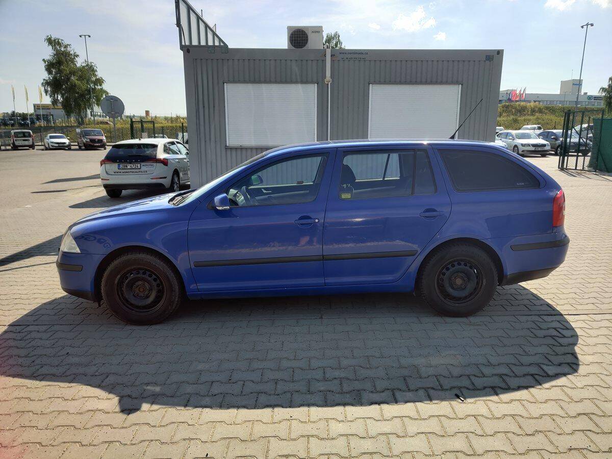 Škoda Octavia 1.8 TSI 118 kW Ambiente Combi