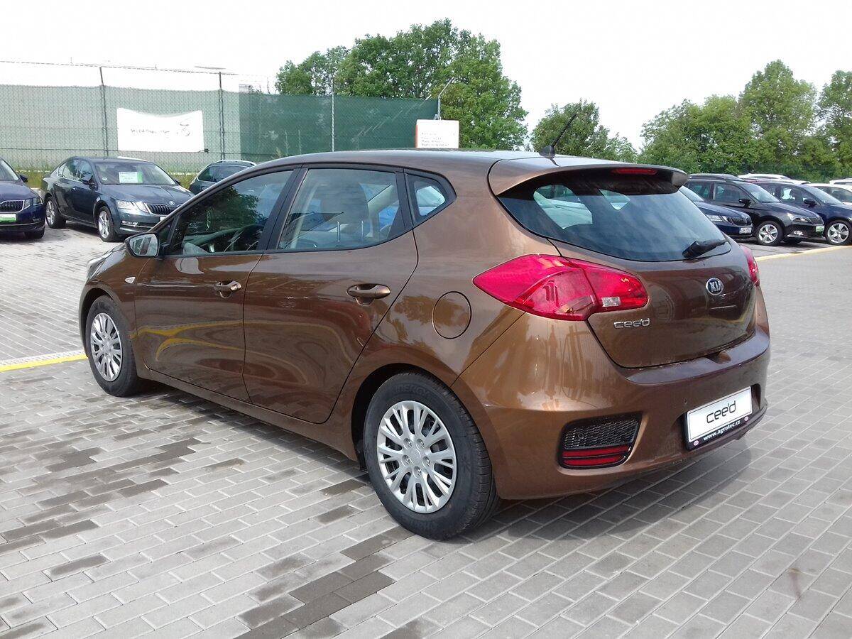 Kia Cee'd 1.4 CVVT 74 kW  Fresh
