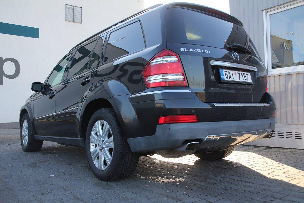 Mercedes-Benz GL