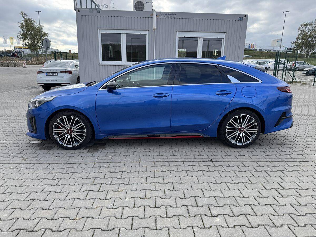 Kia ProCeed 1.6 T-GDI 150kW GT DCT