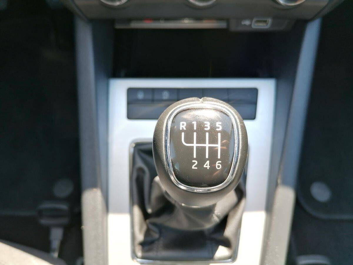 product-gallery-image