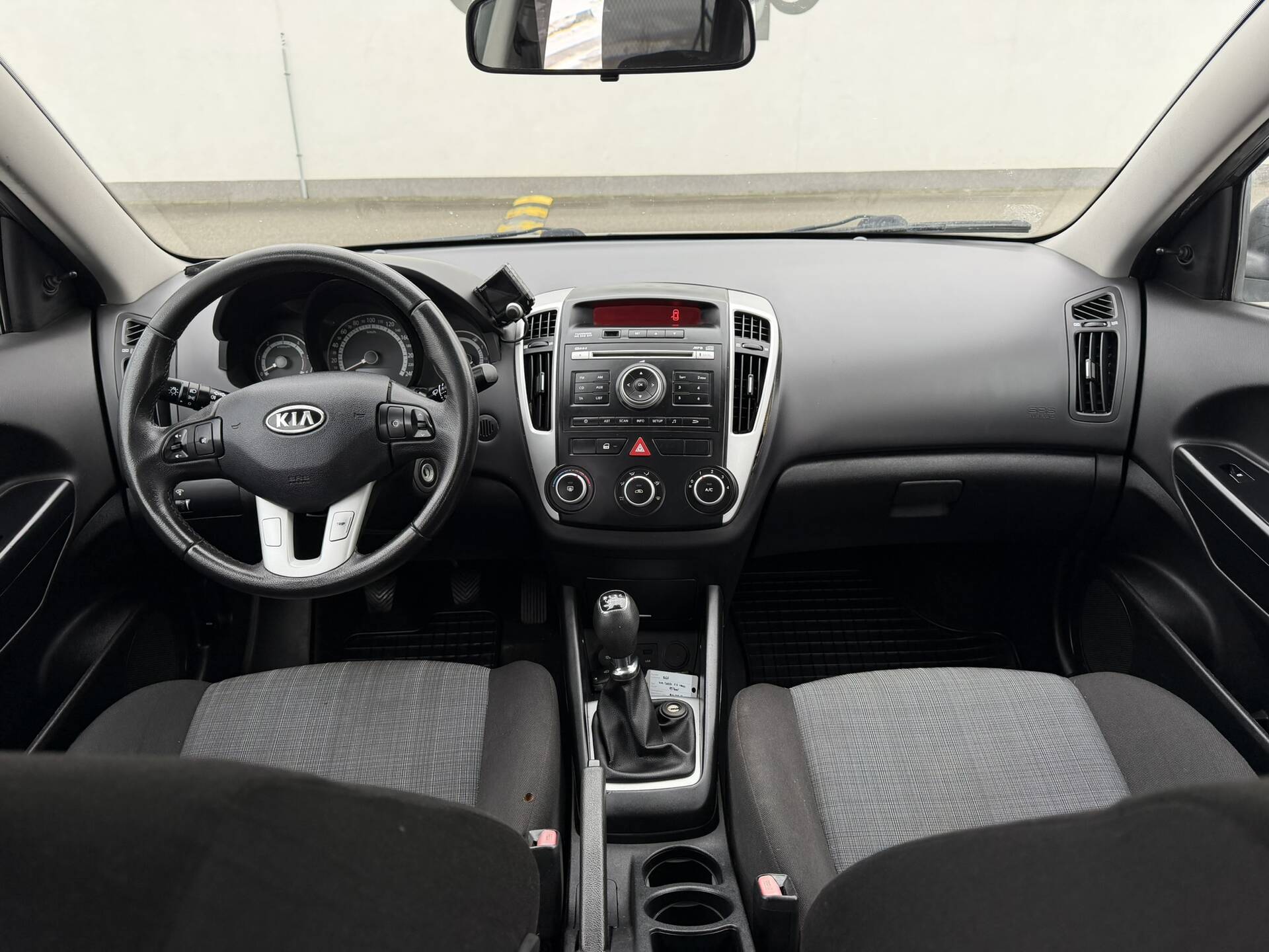 product-gallery-image