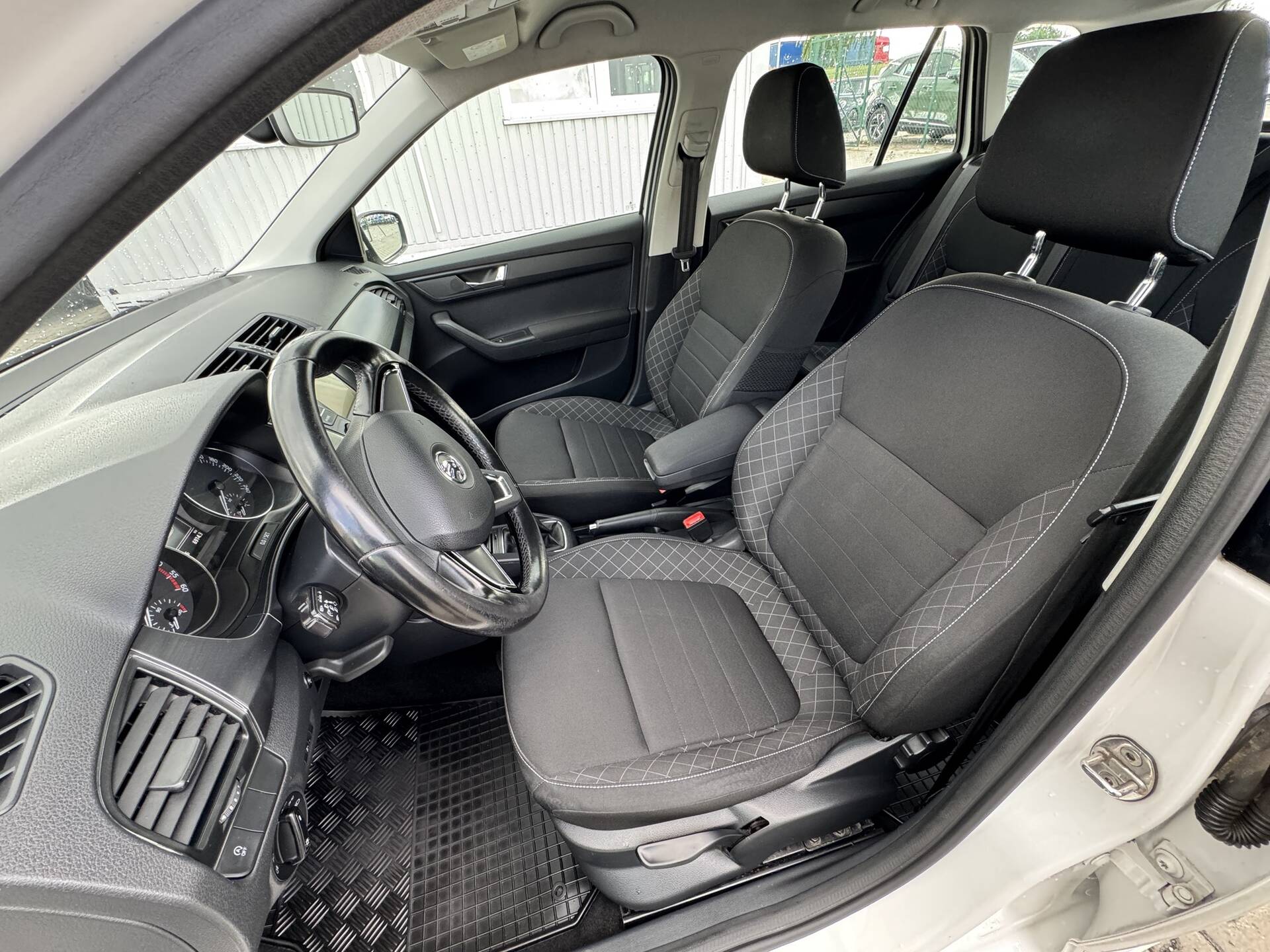 product-gallery-image