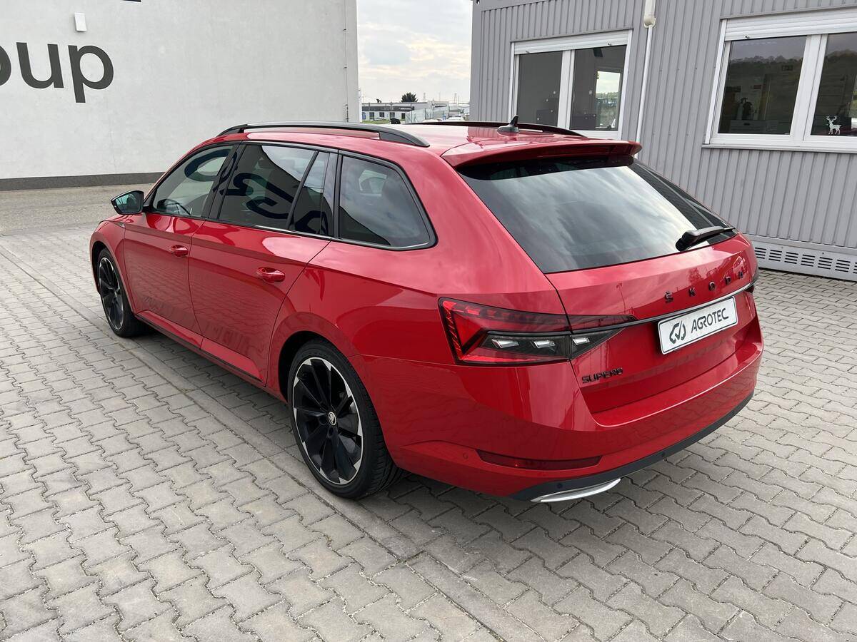Škoda Superb 2.0 TDI 147kW SportLine Combi