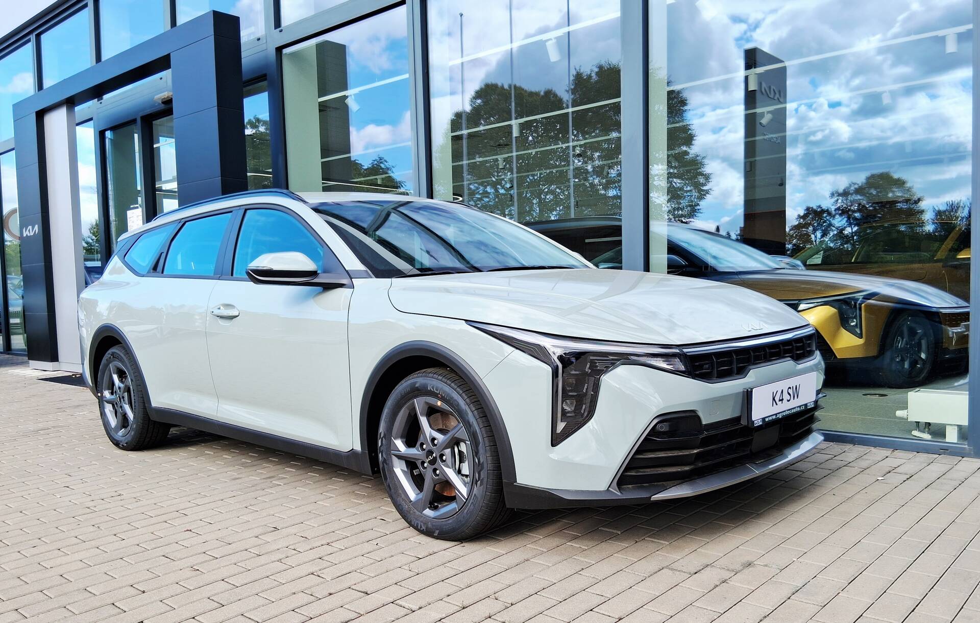 Kia K4 SW 1.0 T-GDI 85 kW