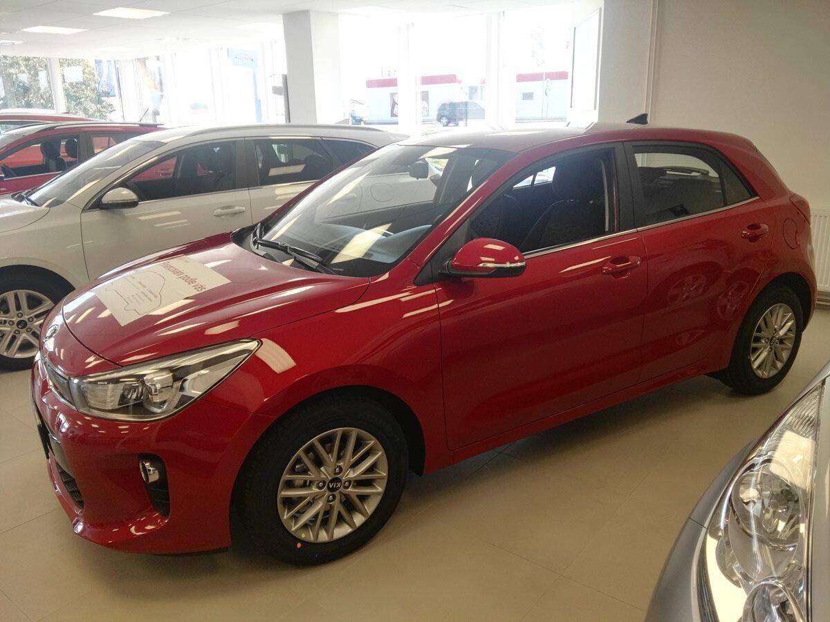 Kia Rio 1.4 CVVT 74 kW  Exclusive