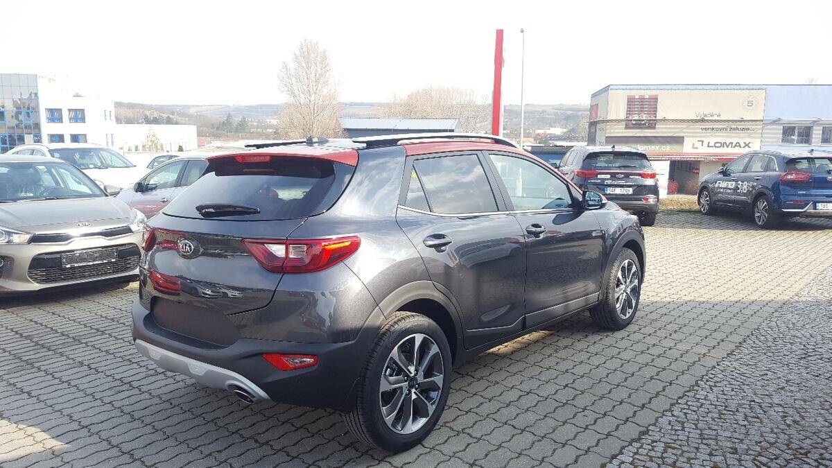 Kia Stonic 1.4 CVVT 74 kW 
