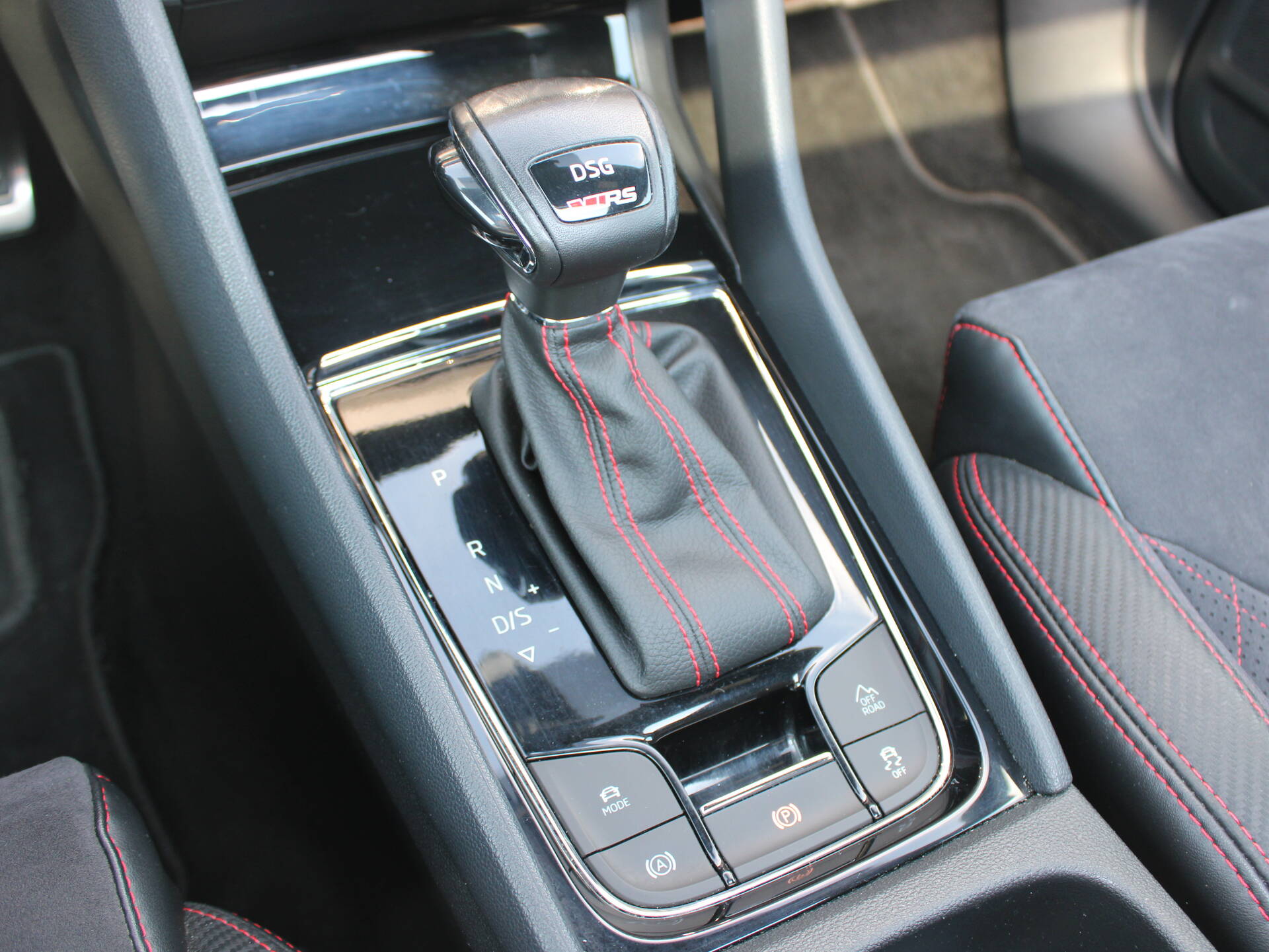product-gallery-image