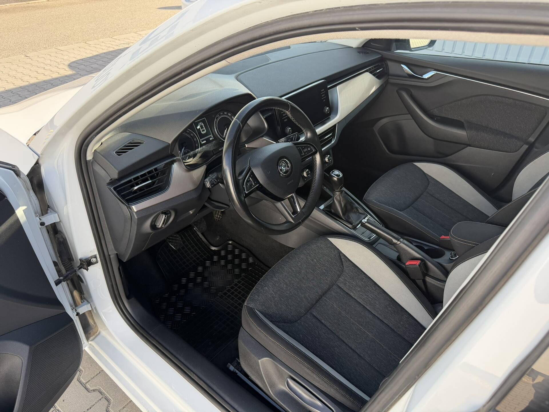 product-gallery-image