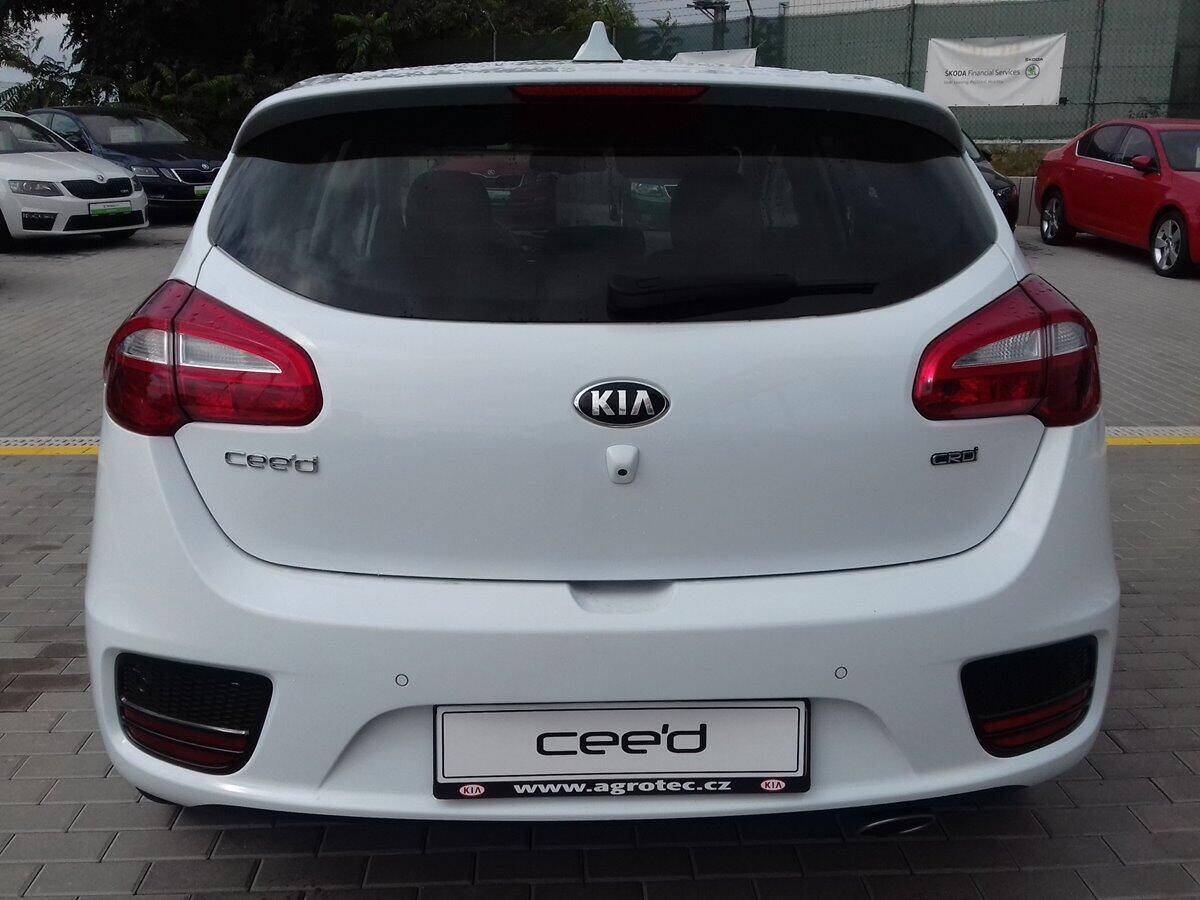 Kia Cee'd 1.6 CRDi 100 kW TOP